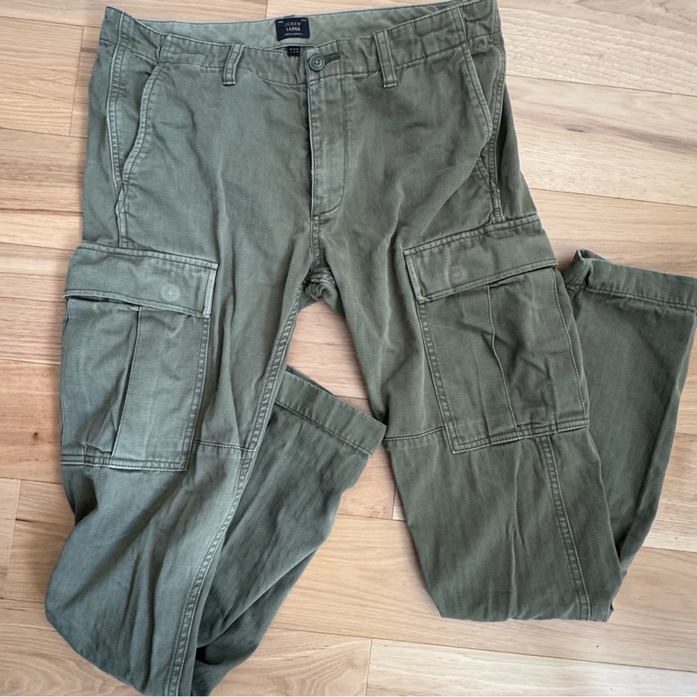 J Crew men’s 484 green cargo pants 32 x 34